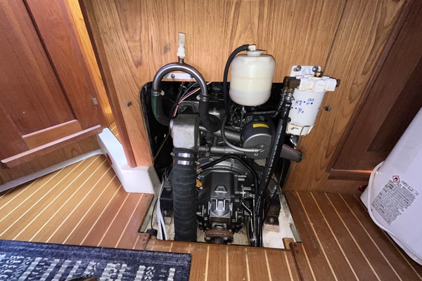 Liberte 40ft Hunter Yacht For Sale