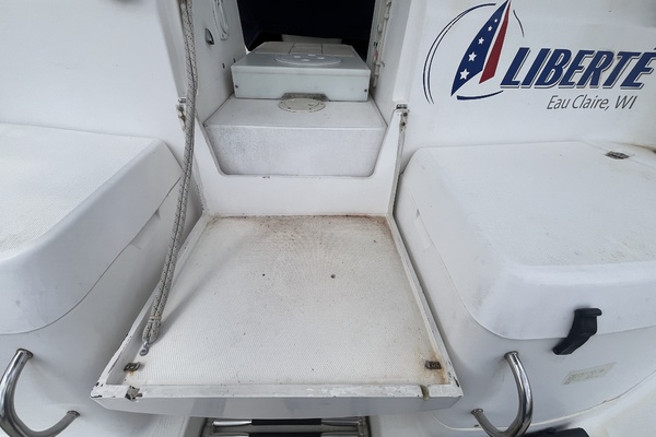 Liberte 40ft Hunter Yacht For Sale