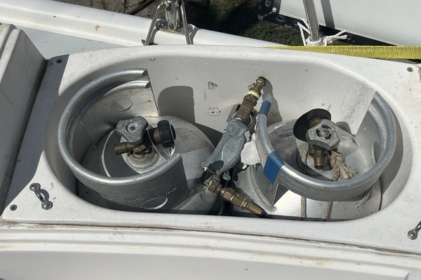 Liberte 40ft Hunter Yacht For Sale