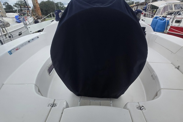 Liberte 40ft Hunter Yacht For Sale