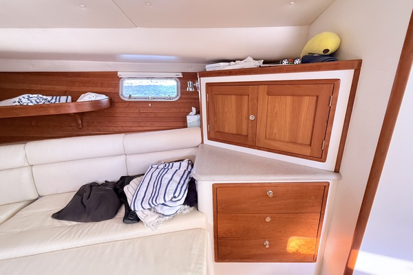 Kamal 34ft MJM Yacht For Sale