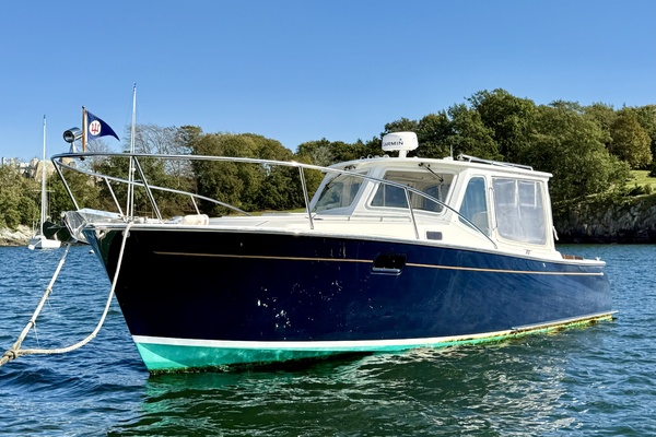 Kamal 34ft MJM Yacht For Sale