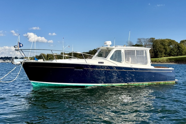 Kamal 34ft MJM Yacht For Sale