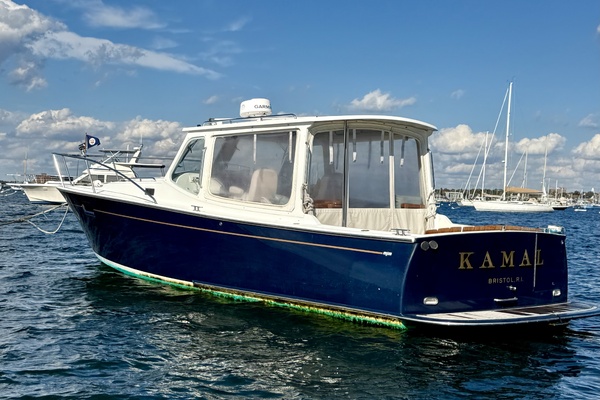 Kamal 34ft MJM Yacht For Sale