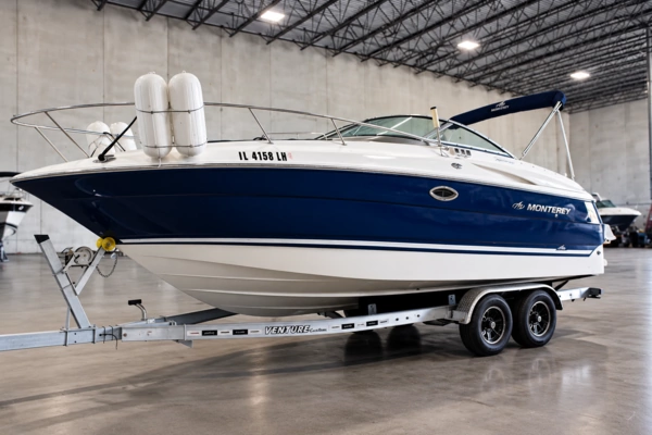 27-ft-Monterey-2005-- Chicago Illinois United States  yacht for sale