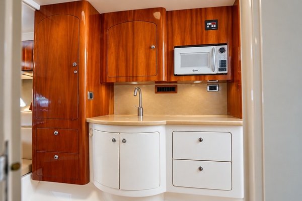47ft Intrepid Yacht For Sale