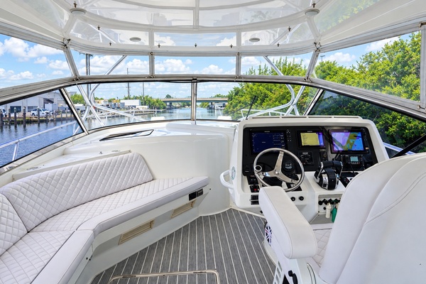 47ft Intrepid Yacht For Sale