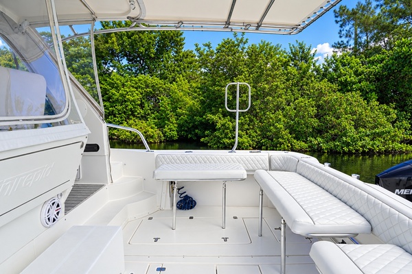 47ft Intrepid Yacht For Sale