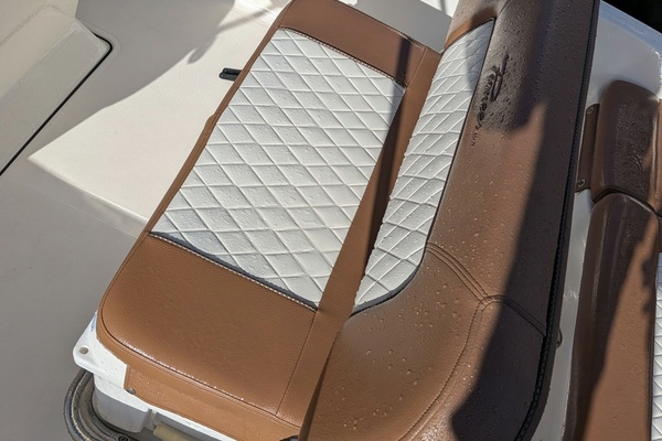 2009Sunseeker 84 ft Predator 84   Victory Lane