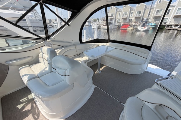 Water Wings 37ft Wellcraft Yacht For Sale