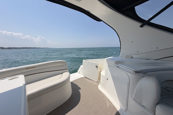 Water Wings 37ft Wellcraft Yacht For Sale