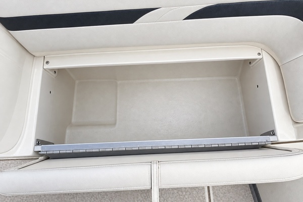 Winslow s Escape 26ft Formula Yacht For Sale