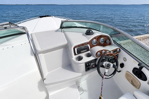Winslow s Escape 26ft Formula Yacht For Sale