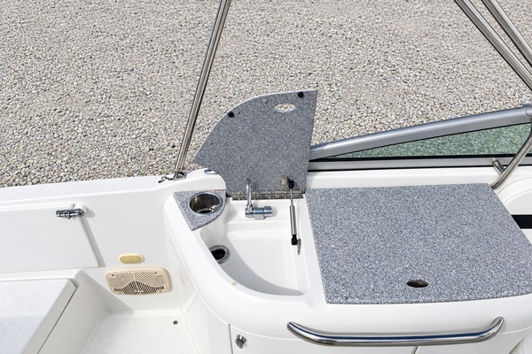 Winslow s Escape 26ft Formula Yacht For Sale