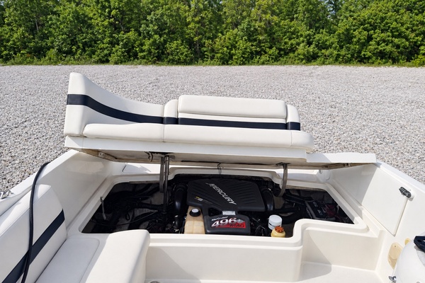 Winslow s Escape 26ft Formula Yacht For Sale