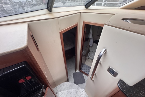 35ft Meridian Yacht For Sale