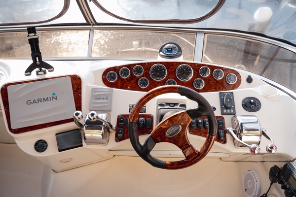 35ft Meridian Yacht For Sale