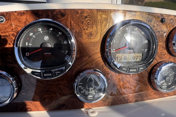 35ft Meridian Yacht For Sale