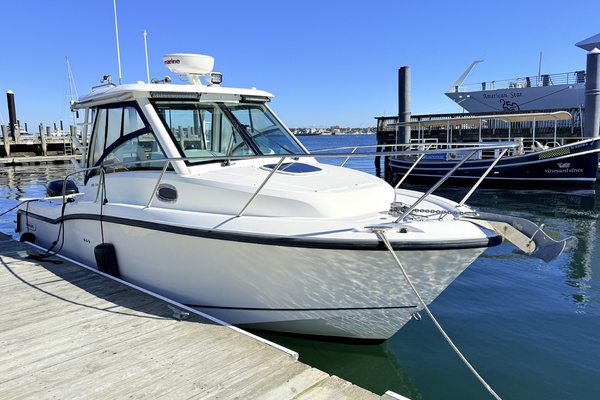 28ft Boston Whaler Yacht For Sale