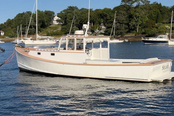 1985 Holland 32
