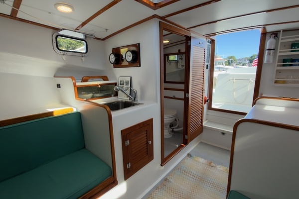 Selkie 32ft Holland Yacht For Sale