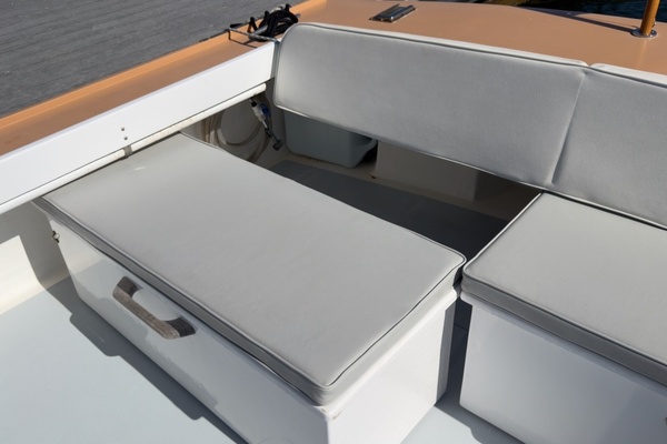 Selkie 32ft Holland Yacht For Sale