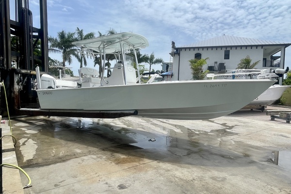 2022Dorado 25 ft 25 FD