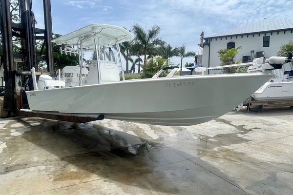 2022Dorado 25 ft 25 FD