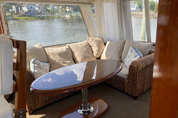Achimedes 47ft Chris Craft Yacht For Sale