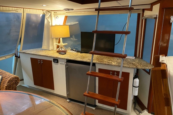 Achimedes 47ft Chris Craft Yacht For Sale