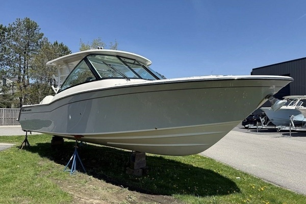 32ft Grady White Yacht For Sale
