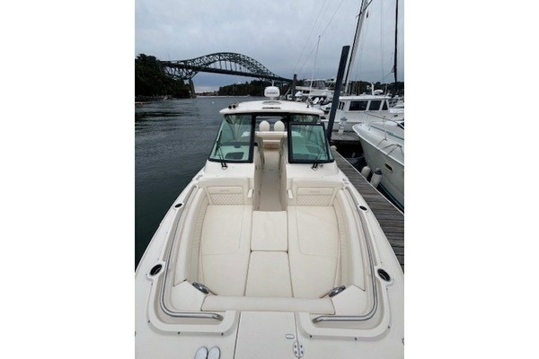 32ft Grady White Yacht For Sale