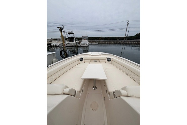 32ft Grady White Yacht For Sale