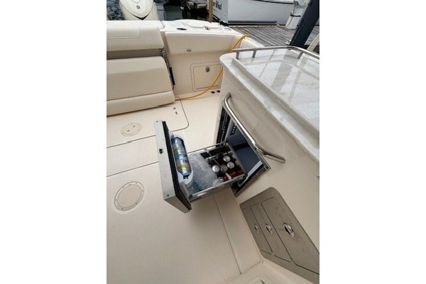 32ft Grady White Yacht For Sale
