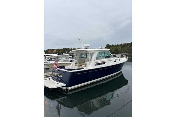 True Companion 30ft Back Cove Yacht For Sale