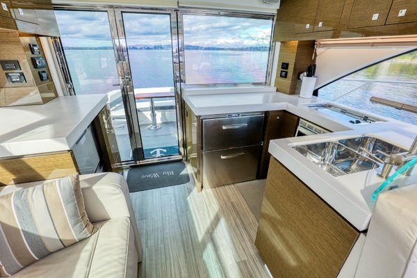 BLU WAVE 54ft Cruisers Yachts Yacht For Sale