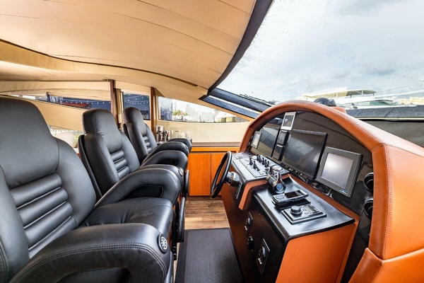 2008Pershing 90 ft 90   Regal