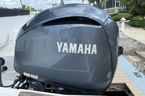 27ft Jeanneau Yacht For Sale