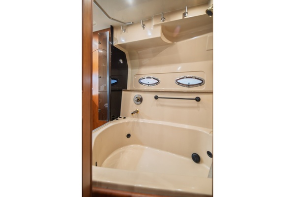 Topanga 45ft Cruisers Yachts Yacht For Sale