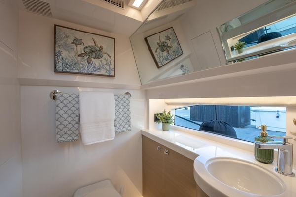 Thea 60ft Horizon Yacht For Sale
