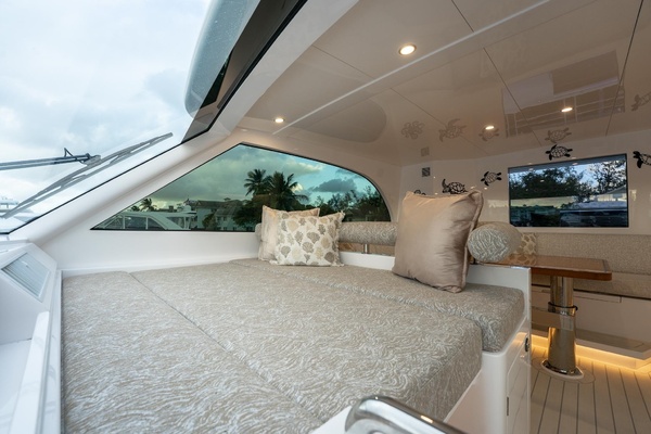 Thea 60ft Horizon Yacht For Sale