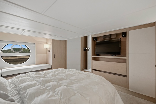 50ft Monte Carlo Yacht For Sale