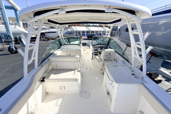 Bean Counter 27ft Boston Whaler Yacht For Sale