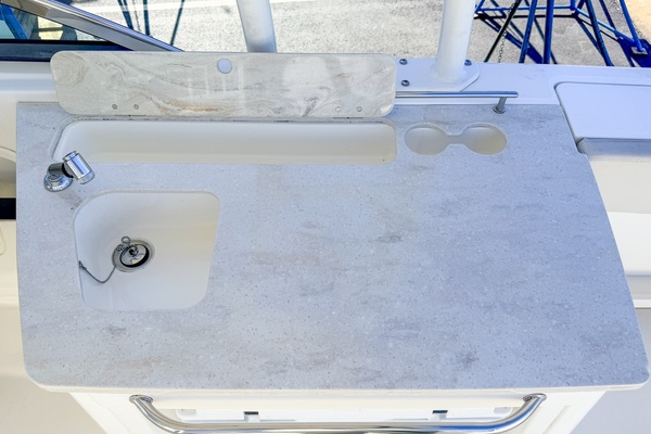 Bean Counter 27ft Boston Whaler Yacht For Sale
