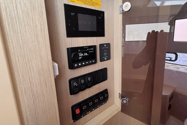 37ft Jeanneau Yacht For Sale