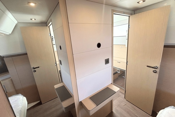 37ft Jeanneau Yacht For Sale