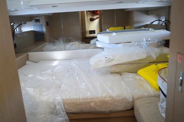 37ft Jeanneau Yacht For Sale