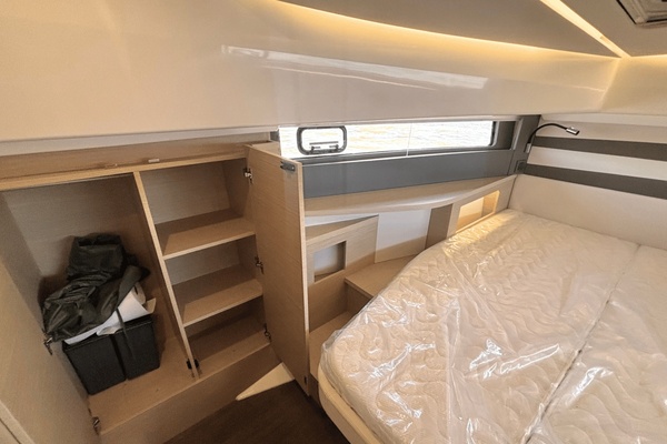 37ft Jeanneau Yacht For Sale