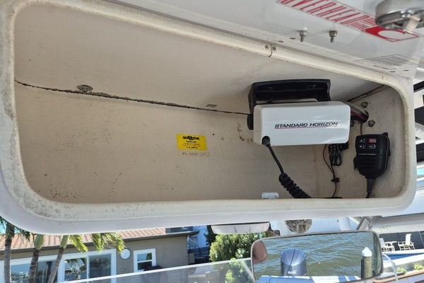 24ft Pro Line Yacht For Sale