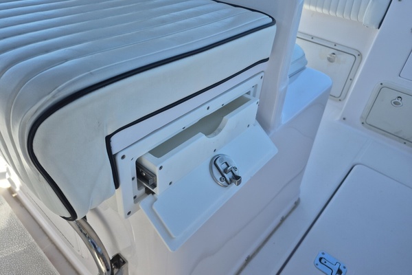 24ft Pro Line Yacht For Sale